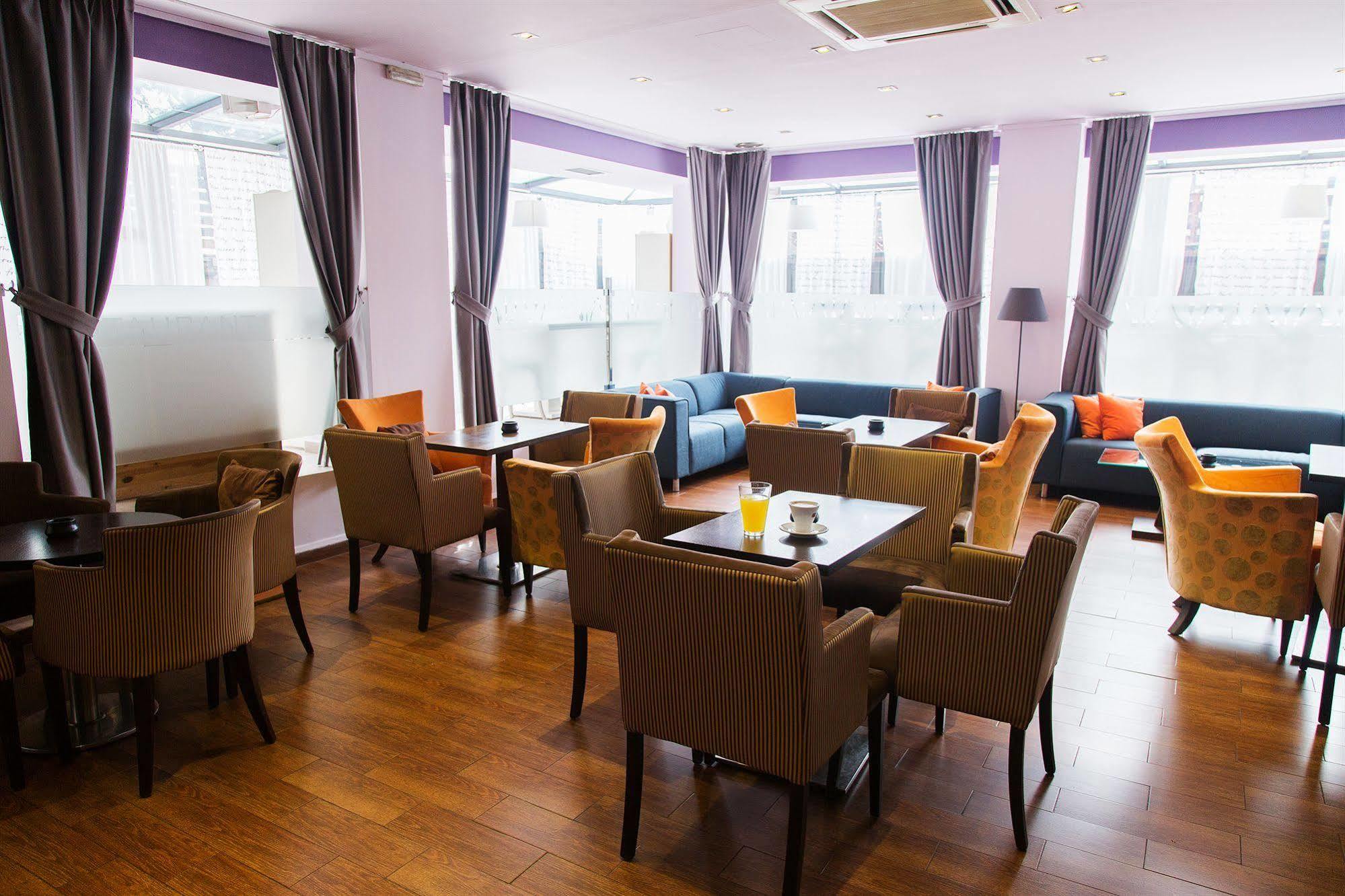 Galaxy Otel Atina